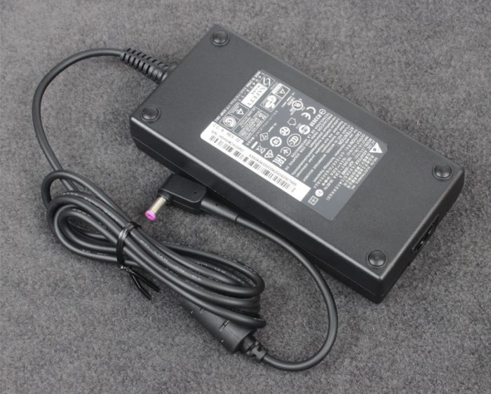 SAC-LAPTOP-ACER-180W-700x562